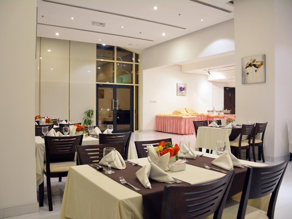 President Heights Aparthotel Manama Luaran gambar
