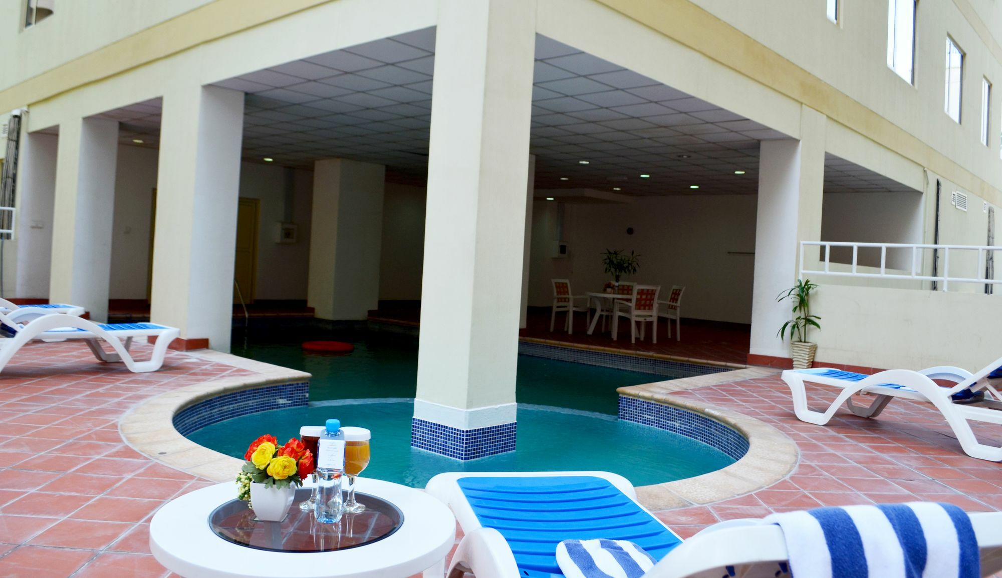 President Heights Aparthotel Manama Luaran gambar